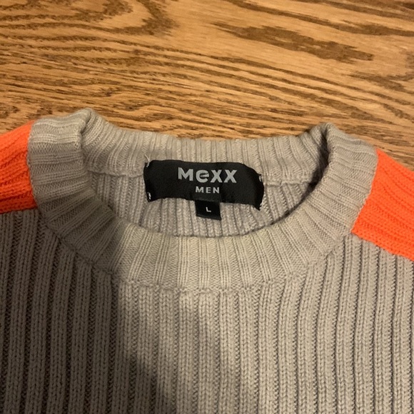 Vintage Mexx Orange and Grey sweater - Picture 2 of 2